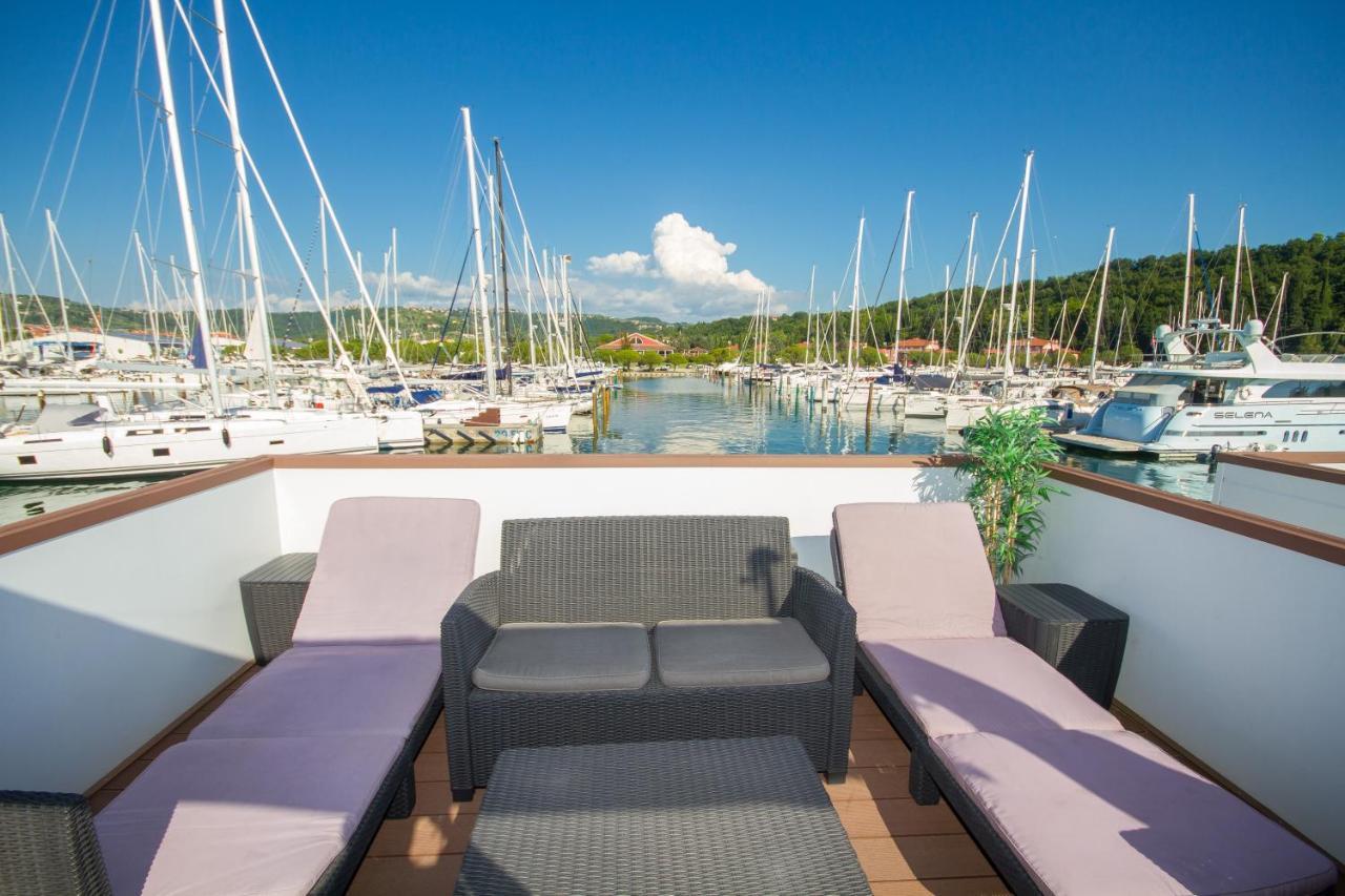 Bamboo Floating House Portoroz Daire Dış mekan fotoğraf